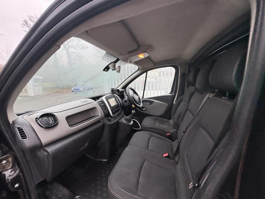 Used Renault Trafic 2015 for sale - 77856136: Photo 10