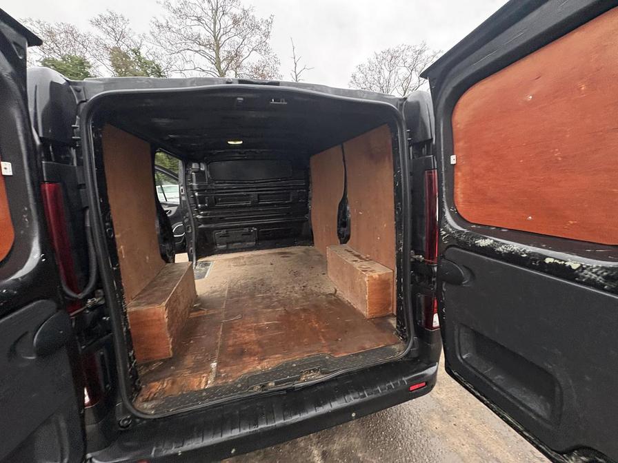 Used Renault Trafic 2015 for sale - 77856136: Photo 14