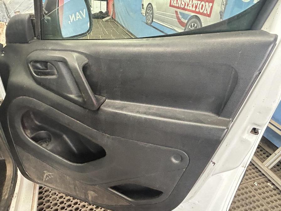 Used Peugeot Partner 2016 for sale - 77134573: Photo 12