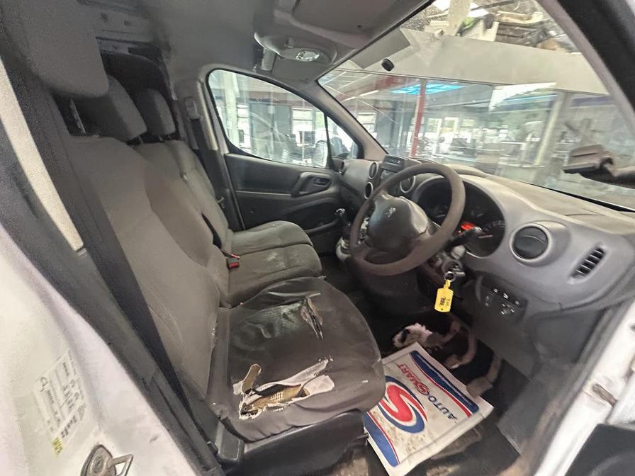 Used Peugeot Partner 2016 for sale - 77134573: Photo 3