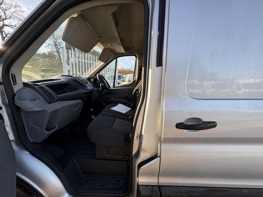 Used Ford Transit 2016 for sale - 76901930: Photo 16