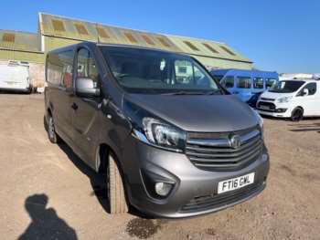 2016 - Vivaro 2700 Sport Bi-T CDTi ecoFLEX S/S