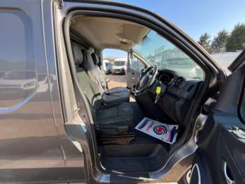 Used Vauxhall Vivaro 2016 for sale - 74681539: Photo
