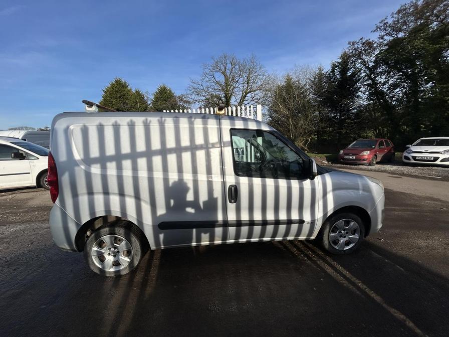 Used Vauxhall Combo 2014 for sale - 77885662: Photo 7