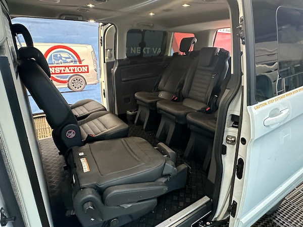 Used Ford Tourneo Custom 2022 for sale - 73873181: Photo 2
