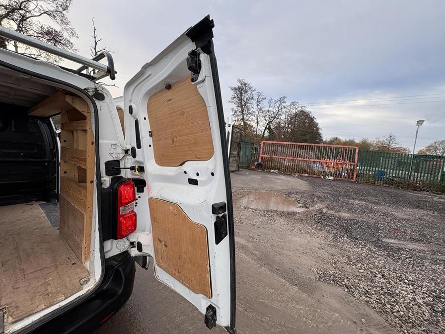 Used Vauxhall Vivaro 2020 for sale - 76851549: Photo 10