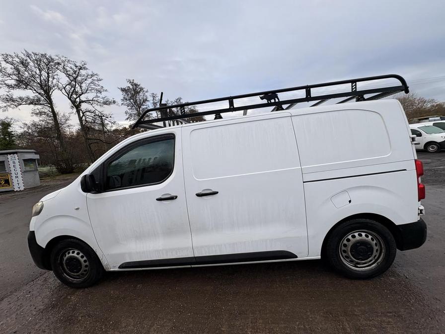 Used Vauxhall Vivaro 2020 for sale - 76851549: Photo 3
