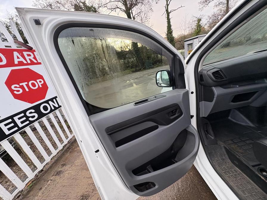 Used Vauxhall Vivaro 2020 for sale - 76851549: Photo 9