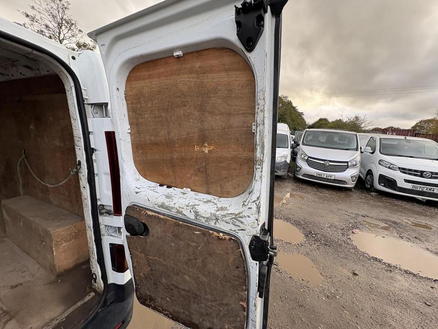 Used Renault Trafic 2017 for sale - 76435095: Photo 10