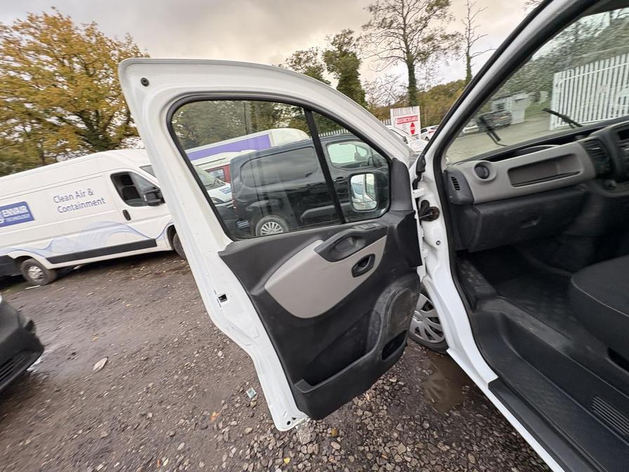 Used Renault Trafic 2017 for sale - 76435095: Photo 11