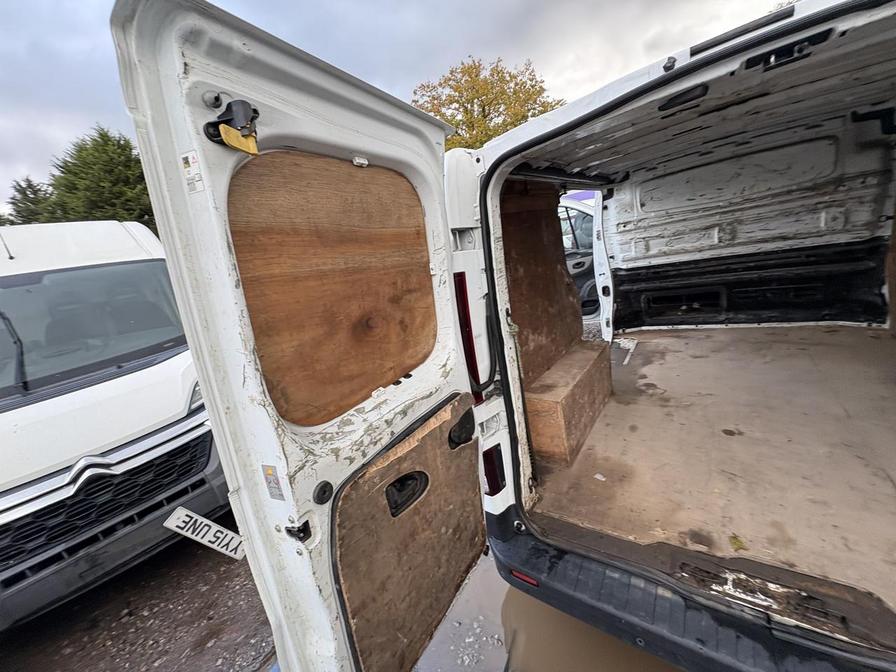 Used Renault Trafic 2017 for sale - 76435095: Photo 16