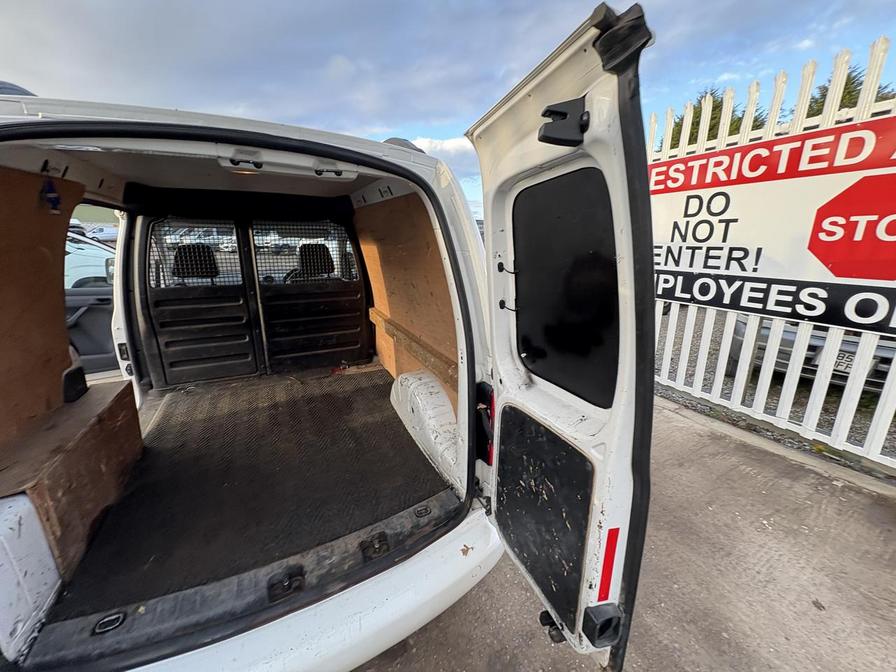 Used Volkswagen Caddy 2012 for sale - 77134568: Photo 8