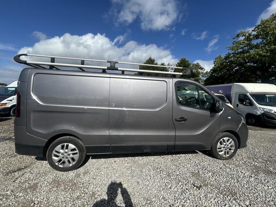 Used Renault Trafic 2017 for sale - 76310041: Photo 11
