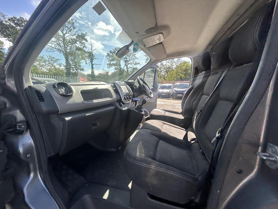 Used Renault Trafic 2017 for sale - 76310041: Photo 5