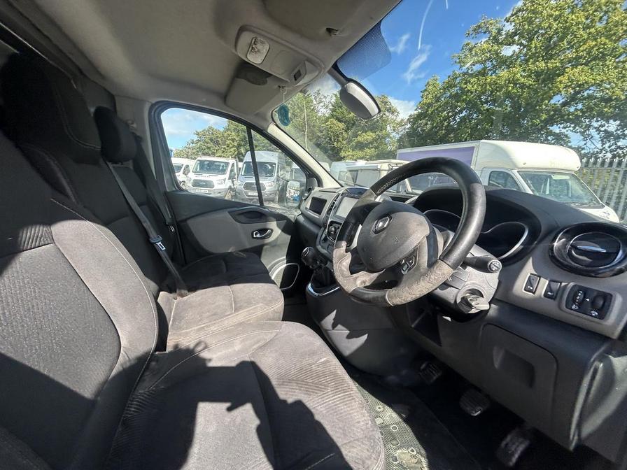 Used Renault Trafic 2017 for sale - 76310041: Photo 6