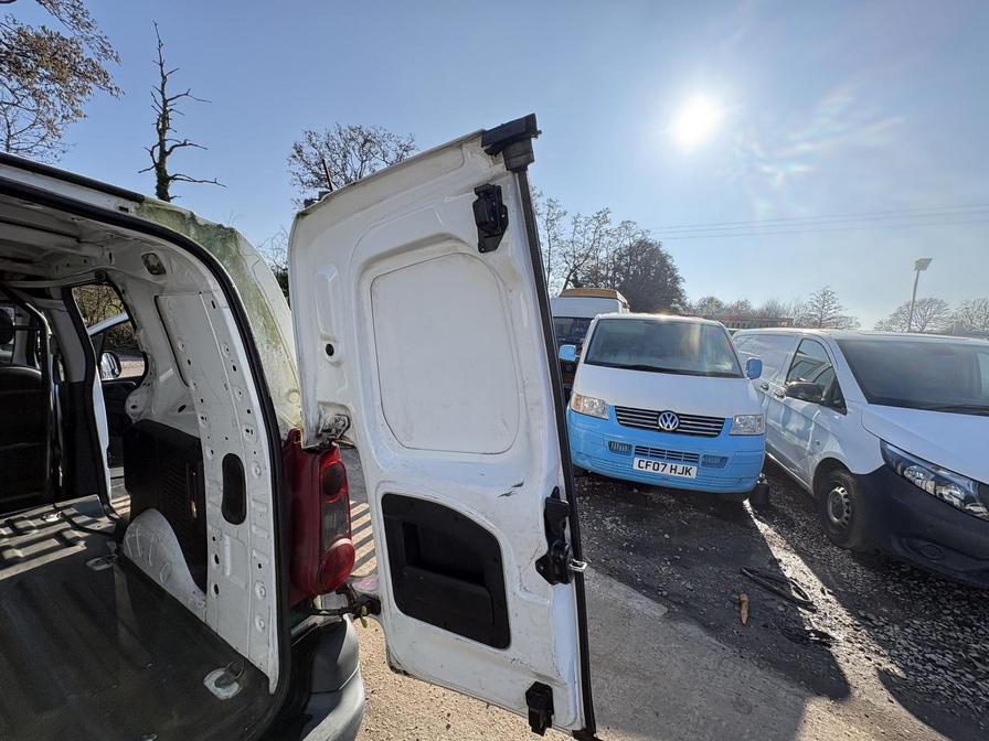 Used Citroen Berlingo 2009 for sale - 77885667: Photo 16