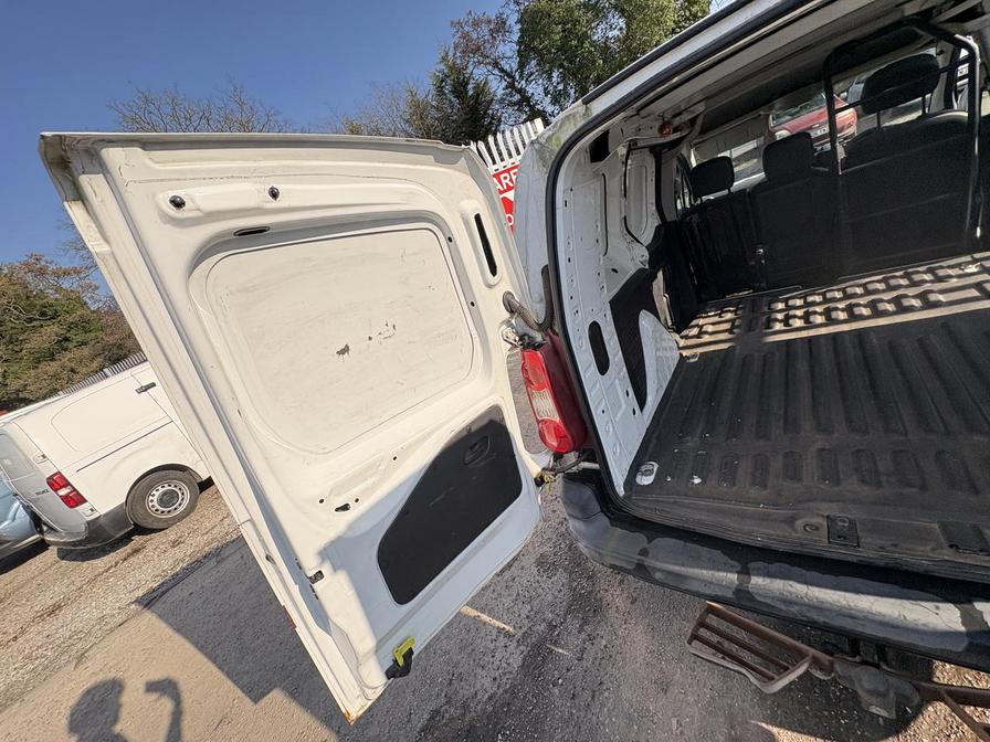 Used Citroen Berlingo 2009 for sale - 77885667: Photo 18