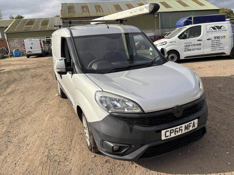 Used Fiat Doblo 2017 for sale - 76217576: Photo 1