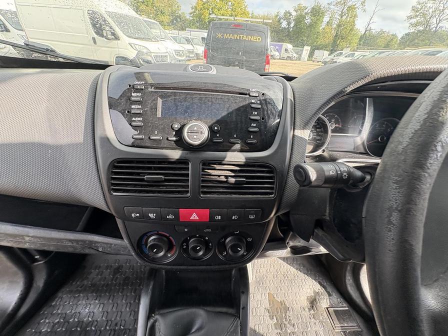 Used Fiat Doblo 2017 for sale - 76217576: Photo 11