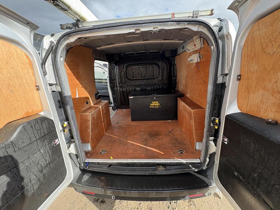 Used Fiat Doblo 2017 for sale - 76217576: Photo 9