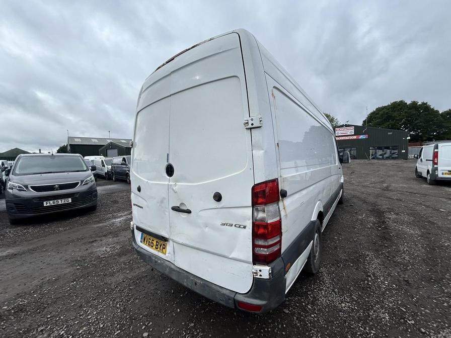 Used Mercedes-Benz Sprinter 2015 for sale - 76003831: Photo 9