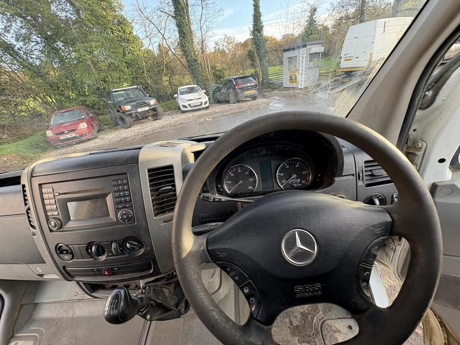 Used Mercedes-Benz Sprinter 2010 for sale - 76575639: Photo 8