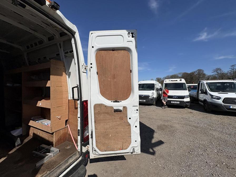 Used Iveco Daily 2015 for sale - 78207059: Photo 11