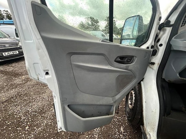 Used Ford Transit 2016 for sale - 76261860: Photo 16