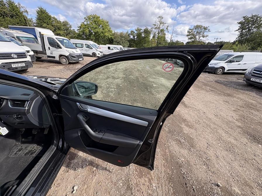 Used Skoda Octavia 2014 for sale - 76204651: Photo 12