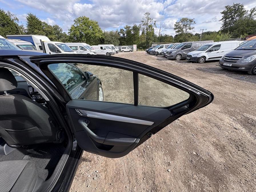 Used Skoda Octavia 2014 for sale - 76204651: Photo 13