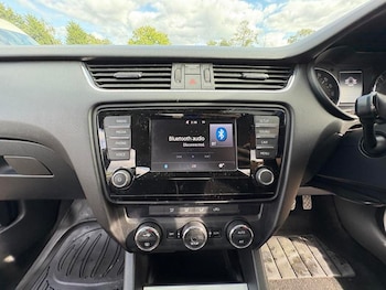 Used Skoda Octavia 2014 for sale - 76204651: Photo