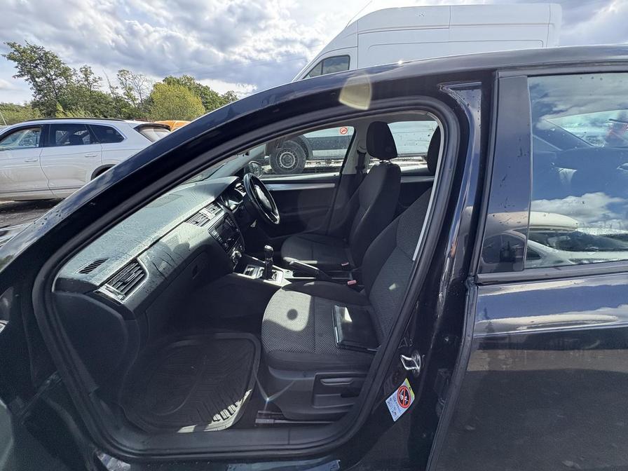 Used Skoda Octavia 2014 for sale - 76204651: Photo 5