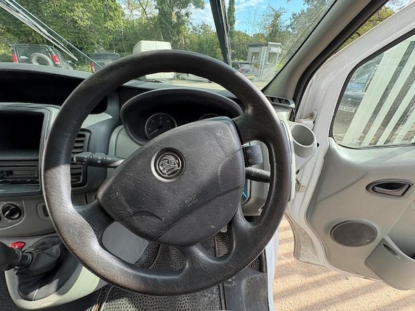 Used Vauxhall Vivaro 2011 for sale - 76100195: Photo 13