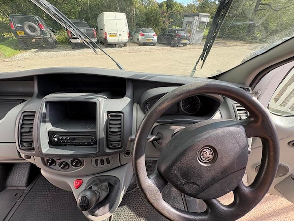 Used Vauxhall Vivaro 2011 for sale - 76100195: Photo 14