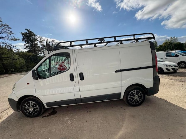 Used Vauxhall Vivaro 2011 for sale - 76100195: Photo 4