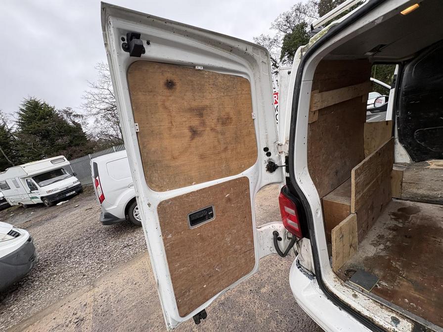 Used Volkswagen Transporter for sale - 77518971: Photo 6