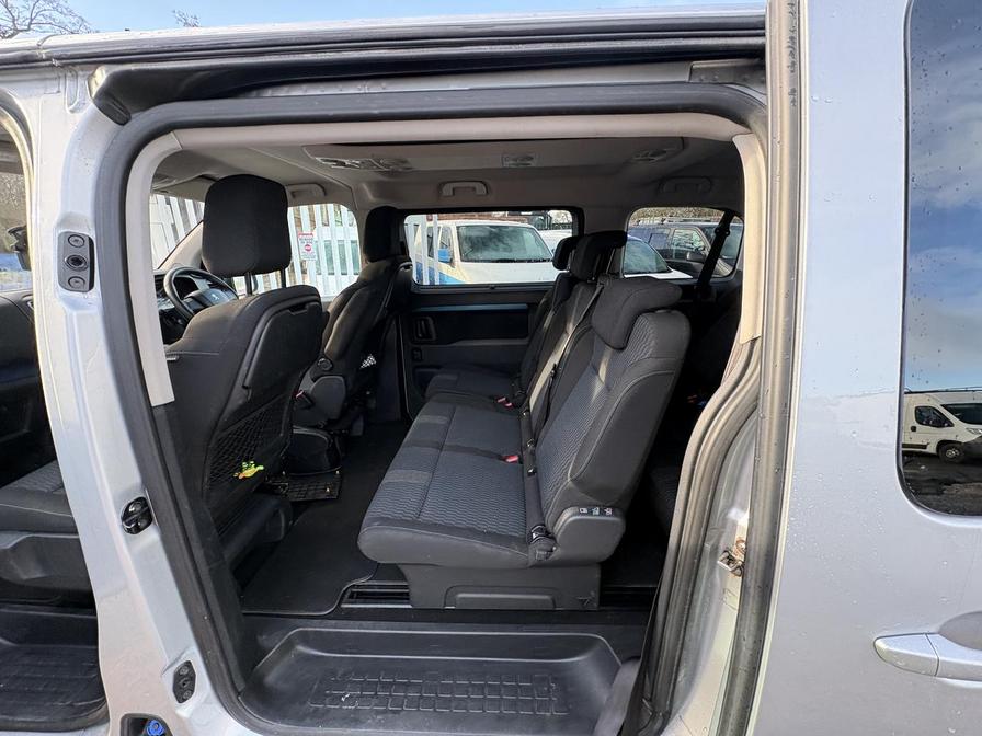 Used Peugeot Traveller 2016 for sale - 77615002: Photo 14