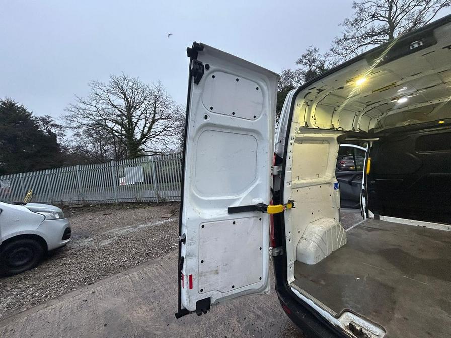 Used Ford Transit Custom 2017 for sale - 77194169: Photo 10
