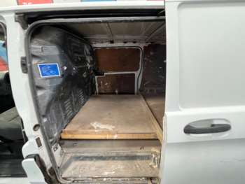Used Mercedes-Benz Vito 2017 for sale - 74824002: Photo