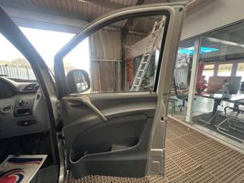 Used Mercedes-Benz Vito 2005 for sale - 74436474: Photo