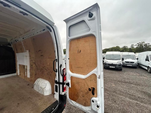 Used Vauxhall Movano 2020 for sale - 75993147: Photo 13