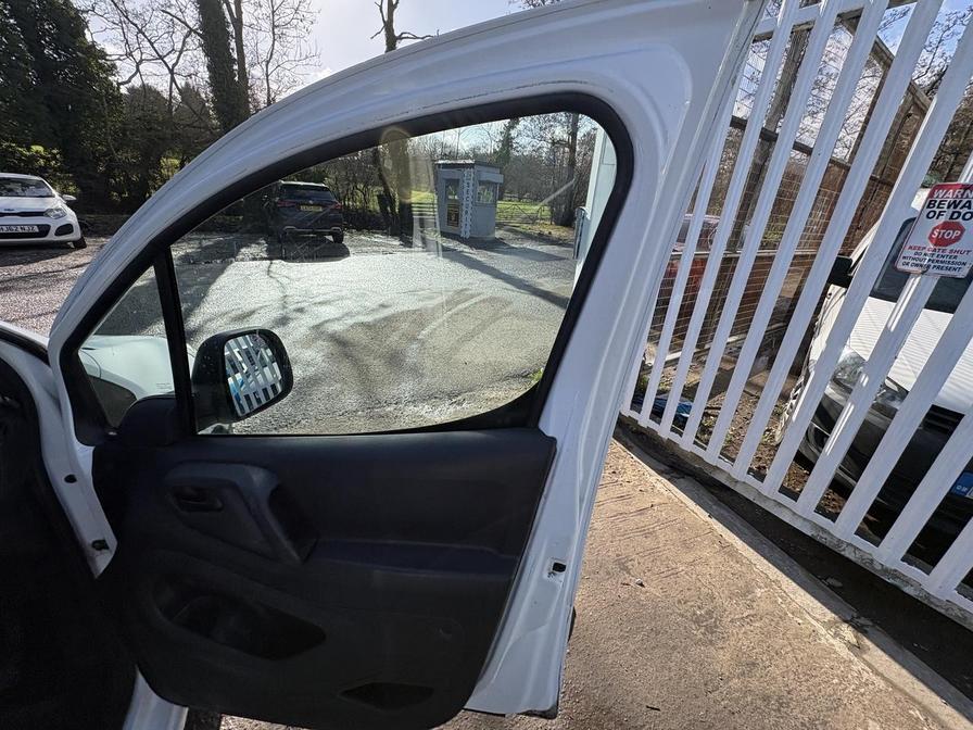 Used Citroen Berlingo 2015 for sale - 77856131: Photo 16