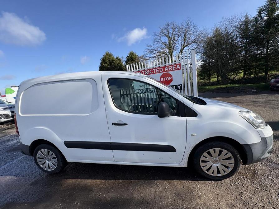 Used Citroen Berlingo 2015 for sale - 77856131: Photo 2