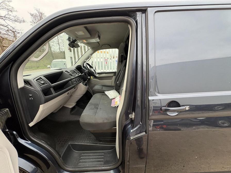 Used Volkswagen Transporter 2015 for sale - 78009814: Photo 6