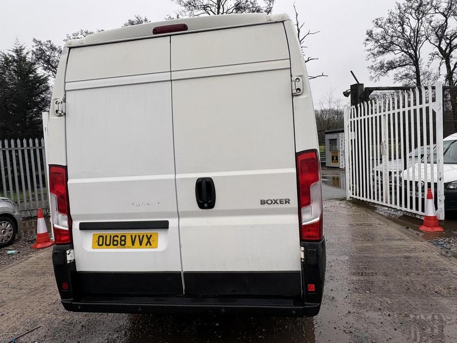 Used Peugeot Boxer 2018 for sale - 77472301: Photo 4