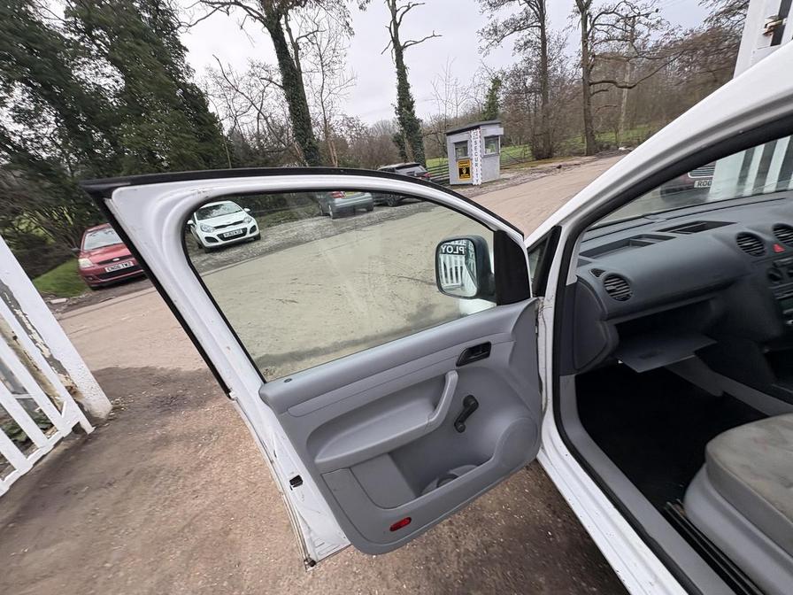 Used Volkswagen Caddy 2010 for sale - 77856158: Photo 15