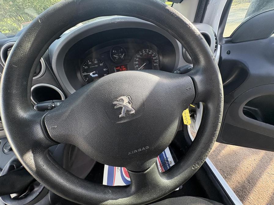 Used Peugeot Partner 2017 for sale - 77739374: Photo 17