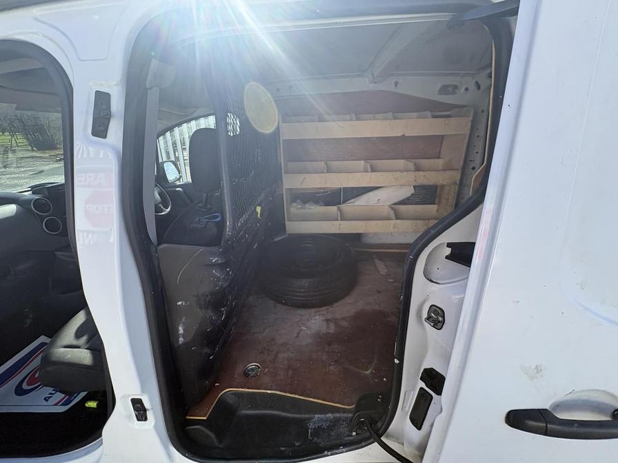 Used Peugeot Partner 2017 for sale - 77739374: Photo 20