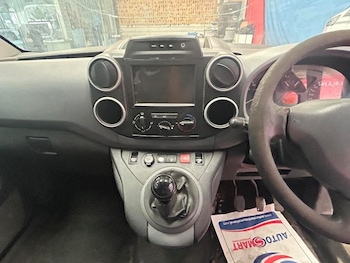 Used Peugeot Partner 2016 for sale - 77514147: Photo