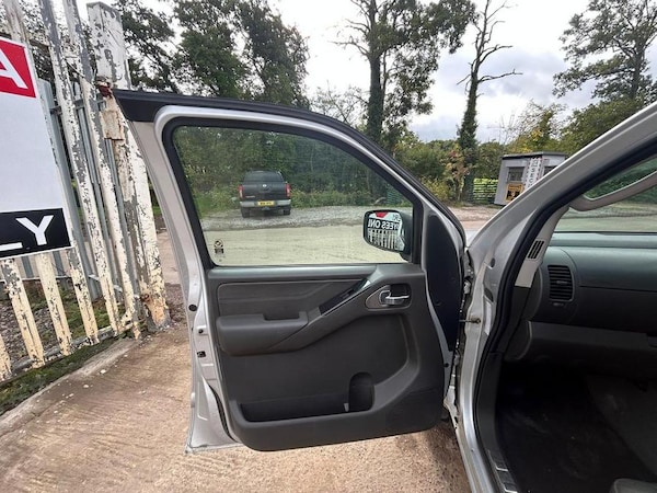 Used Nissan Navara 2009 for sale - 76022134: Photo 14